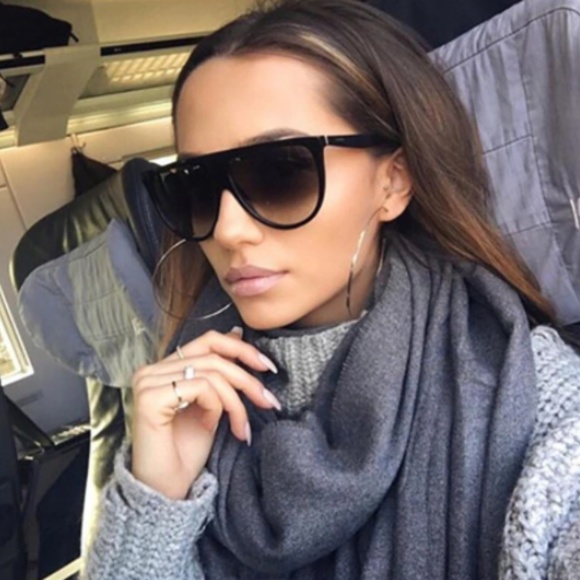 NEW Fashion Oversized Gradient Sunglasses - Picture 3 of 4